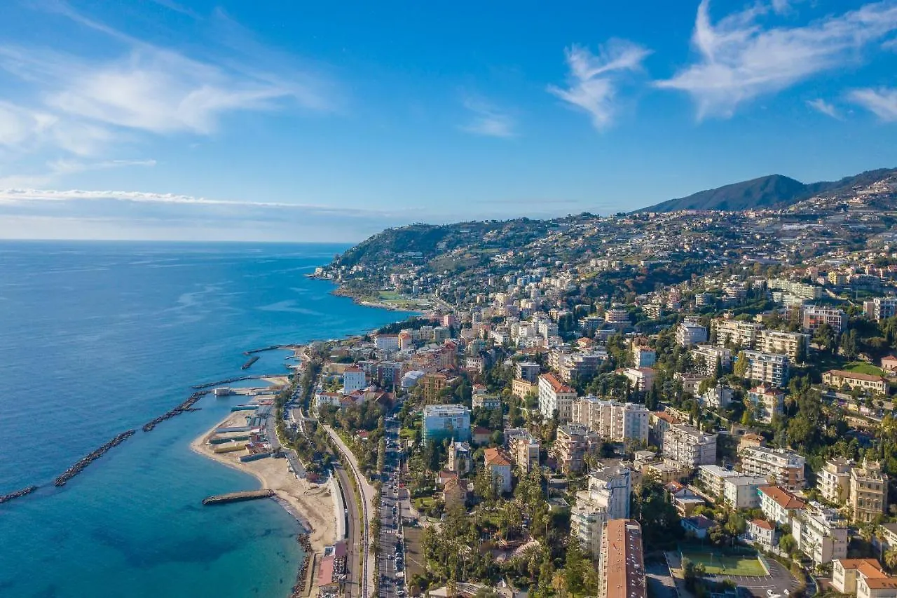 Apartment Villa Savoia Bach 0-13 Sanremo
